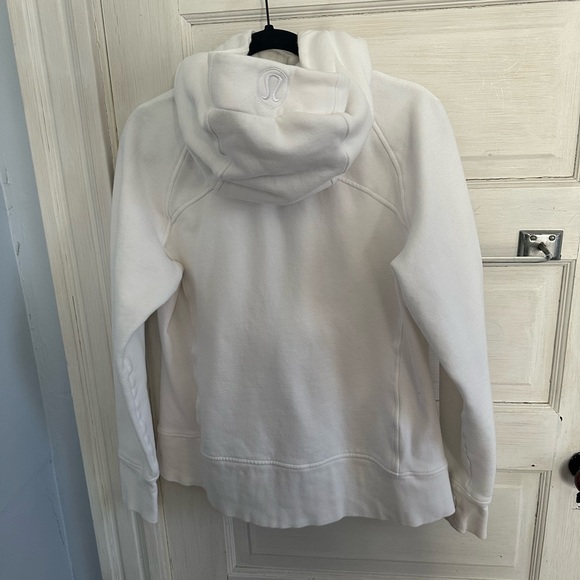 Lululemon Scuba Hoodie - Picture 2 of 5